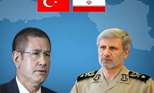 Iranian, Turkish Defense Ministers Discuss US Quds Move
