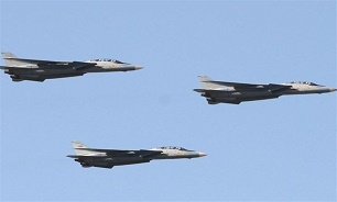 US B-1B Bomber Flies over Korean Peninsula during Military Drills
