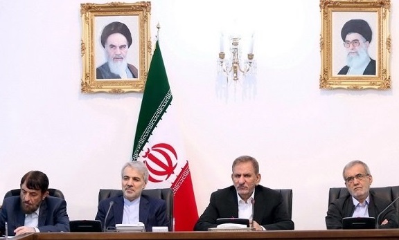 Iran’s first vice-president has called for full support for Iranian diplomats who are negotiating with Europeans on the future of the nuclear deal.