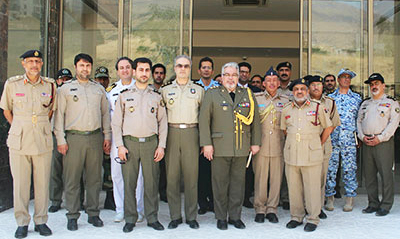 نشست مشترک فرمانده دانشگاه علوم پزشکی ارتش با هیئت پزشکی ارتش عمان برگزار شد
