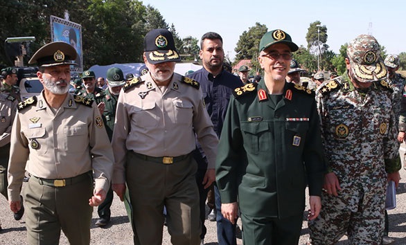 سرلشکر باقری از دستاوردهای پدافندی ارتش بازدید کرد