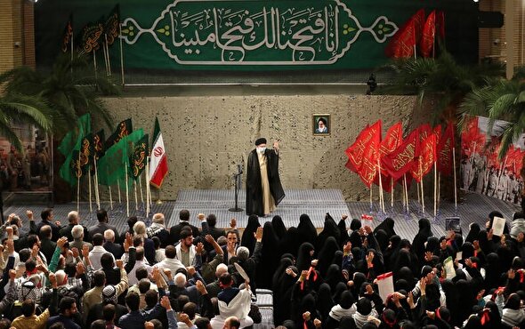 تمجید کم‌سابقه امام خامنه‌ای از برگزارکنندگان مراسم تجلیل از پیشکسوتان دفاع مقدس