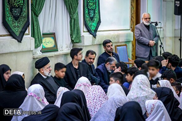 تصاویر/ افطار رئیس جمهور در کنار کودکان و نوجوانان تحت پوشش نهادهای حمایتی