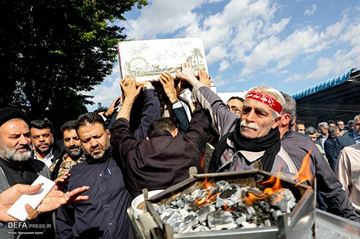 تصاویر/ تشییع و تدفین پیکر مطهر شهید گمنام در سازمان اتکا